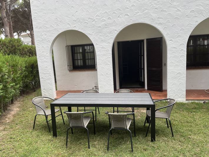 Ferienhaus für 6 Personen, mit Balkon und Garten - 1