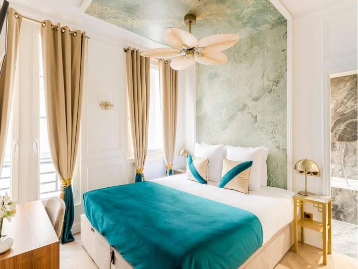 Gîte pour 12 personnes, avec vue dans L'Olympia (Paris) - 4