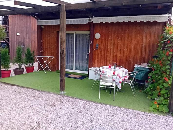Gîte pour 2 personnes, avec terrasse ainsi que jacuzzi et jardin à Gérardmer - 2
