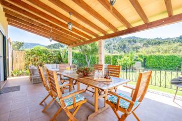 Finca für 5 Personen in Urbanització es Través, Sóller, Bild 2