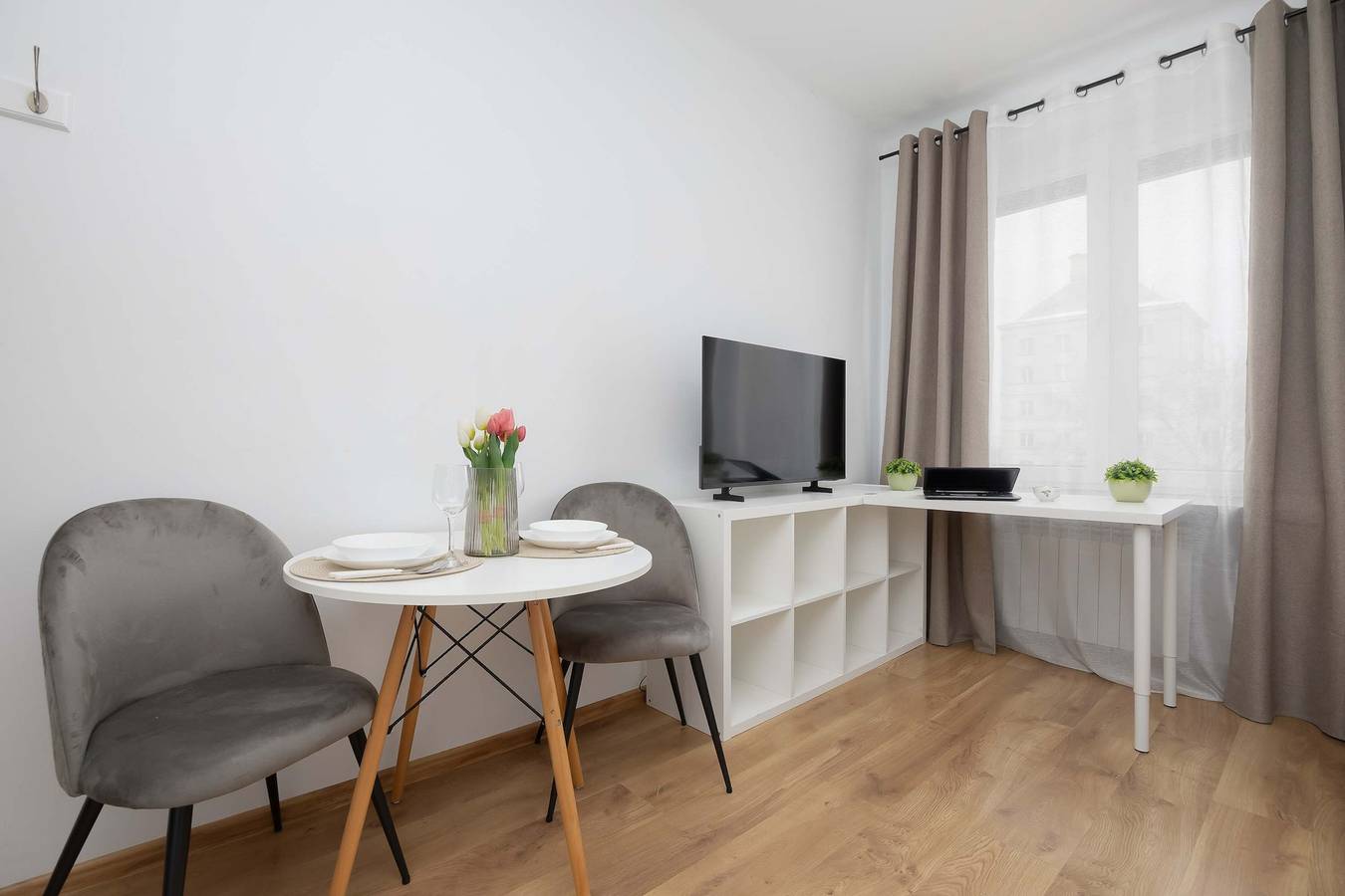 Entire studio, Tasteful Studio in Warsaw | Close to Metro and Center in Warsaw Śródmieście, Warsaw