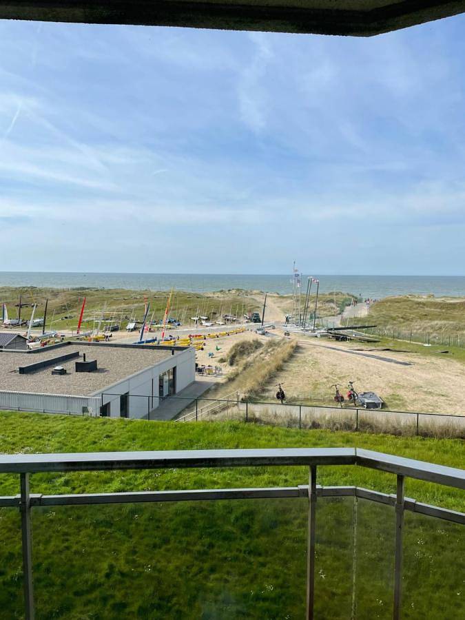 Vakantieappartement voor 4 personen, met terras en uitzicht in De Panne
