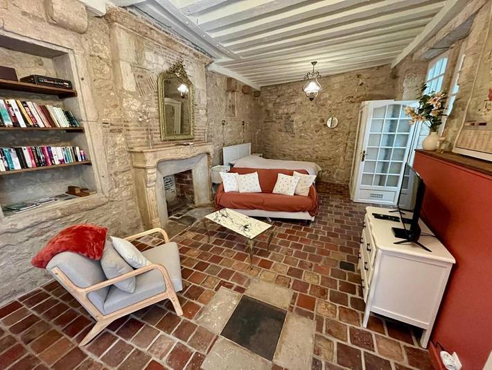Gîte pour 4 personnes, avec terrasse à La Charité-sur-Loire - 2