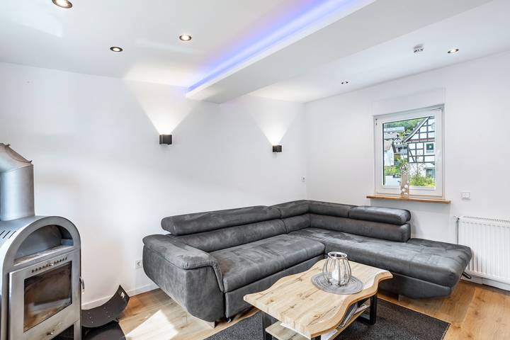 Ferienwohnung für 6 Personen, mit Balkon und Garten in Lennestadt - 3