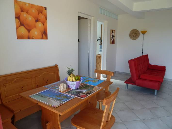 Gîte pour 4 personnes, avec jardin ainsi que piscine et terrasse dans DOM-TOM - 4