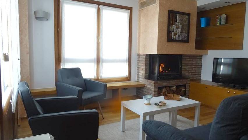 Casa rural para 4 personas, con terraza y vistas en Roncal-Salazar - 3