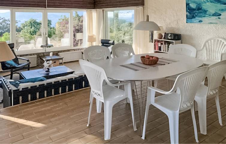 Location de vacances pour 8 personnes, avec jardin à Grosseto-Prugna - 4