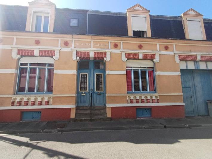 Location de vacances pour 18 personnes, avec Terrasse dans Gare De Wimille Wimereux