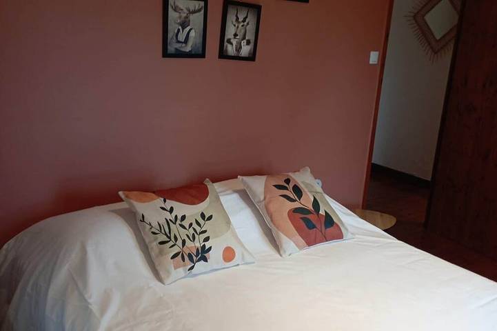 Location de vacances pour 4 personnes, avec piscine et jardin, animaux acceptés à Soudan (France)