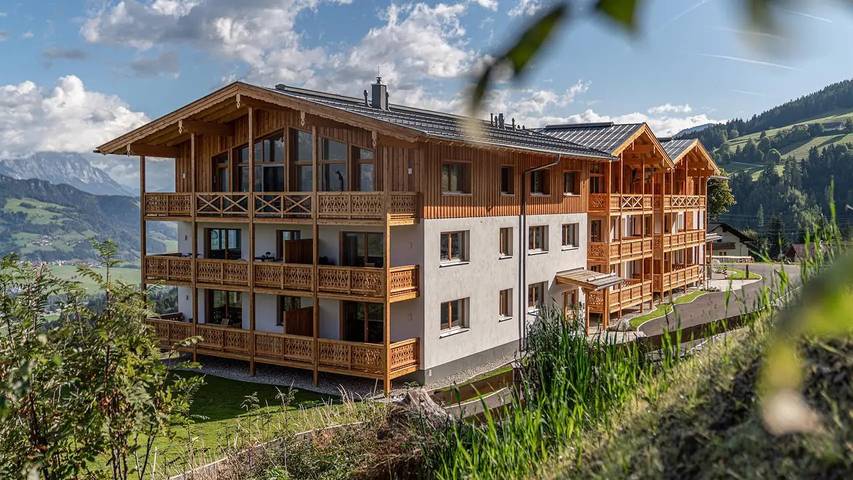 Ferienwohnung für 3 Personen, mit Balkon und Terrasse sowie Sauna in Haus