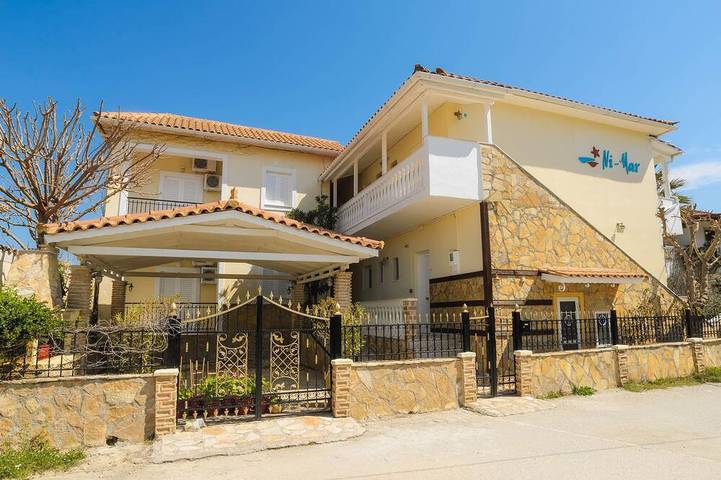 Apartment for 4 people, with balcony in Laganas