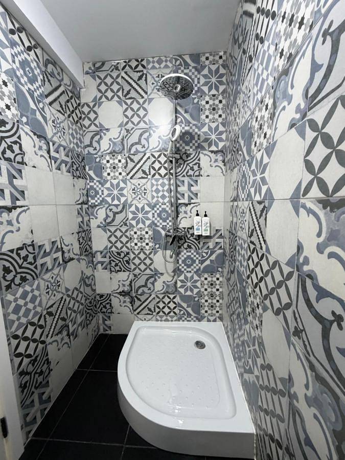 Maison d’hôte pour 2 personnes, avec vue, animaux acceptés à Tirana - 3