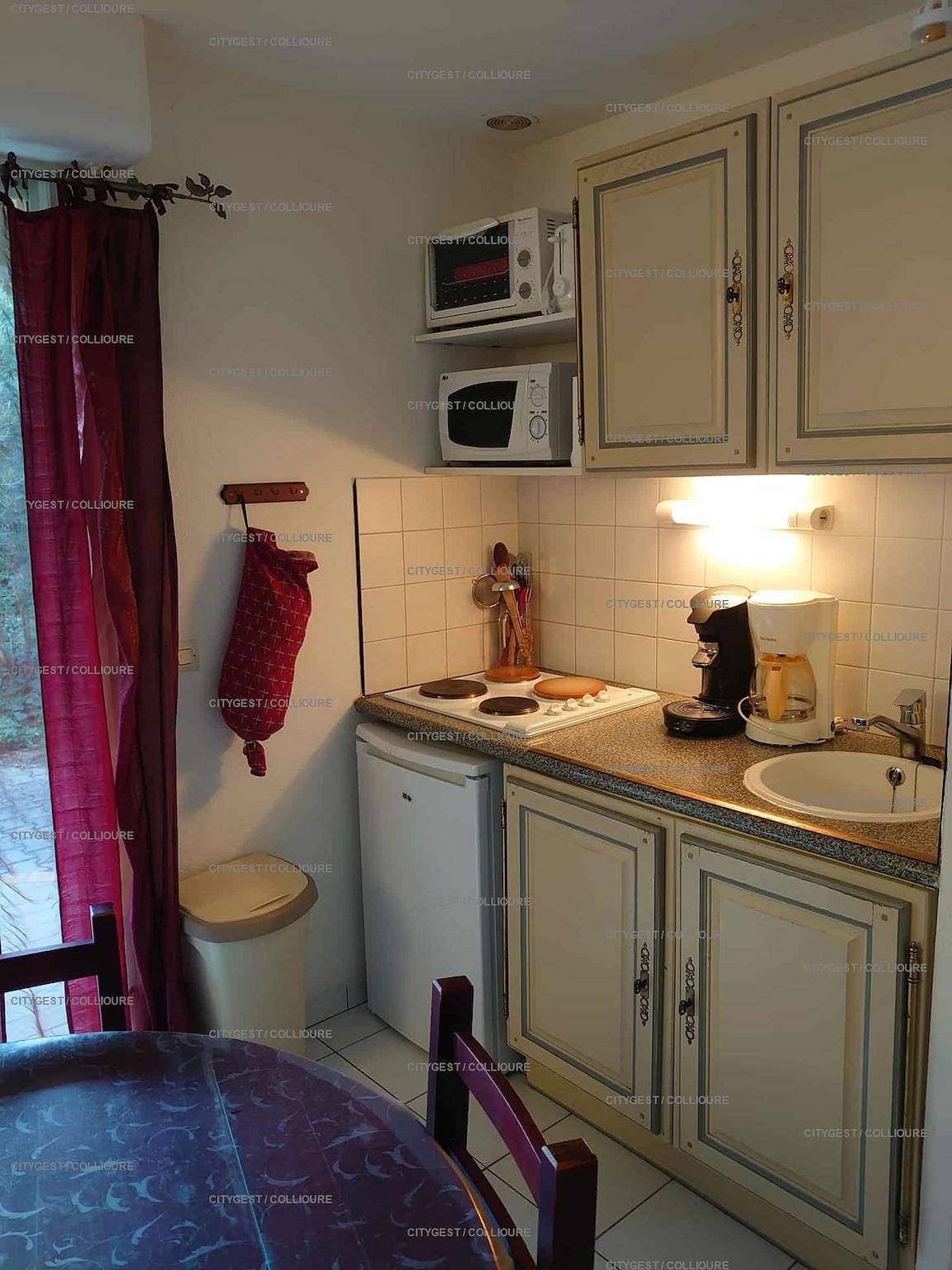 Appartamento intero, 4Sap7 - Apartment with parking in La Côte Vermeille, Collioure