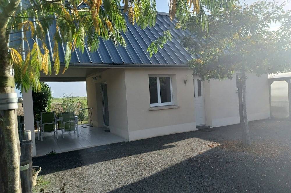 Gîte-Klassisch-Eigenes Badezimmer-Blick auf die Landschaft in Ardevon, Pontorson
