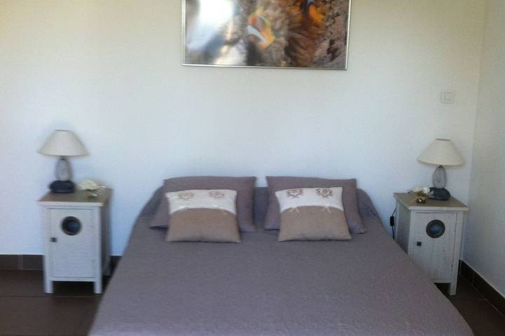 Location de vacances pour 3 personnes, avec jardin et terrasse à Sorbo-Ocagnano - 2