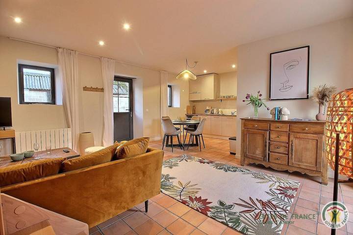 Gîte für 4 Personen, mit Garten und Pool sowie Terrasse, mit Haustier