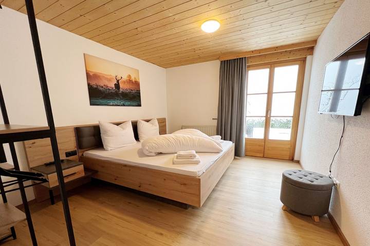 Ferienwohnung für 5 Personen, mit Garten und Terrasse sowie Sauna, mit Haustier am Arlberg - 3
