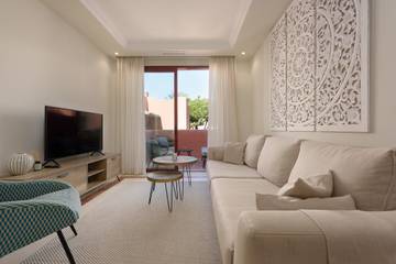 Vakantieappartement voor 4 Personen in Playa de las Chapas, Marbella, Afbeelding 4
