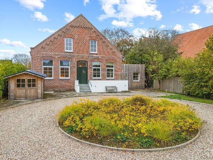 Ferienhaus für 8 Personen, mit Terrasse und Garten in Loquard - 2
