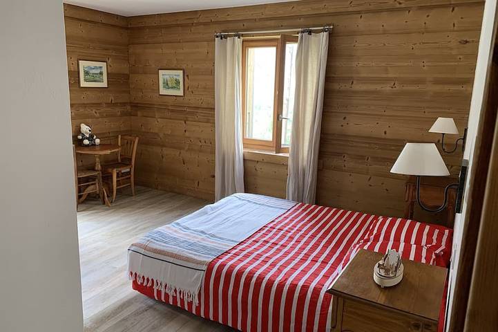 Le Chalet dans les Étoiles | 4 *| Pièce a vivre de 100m2 | Télécabine a pied in Station de Morillon, Samoëns