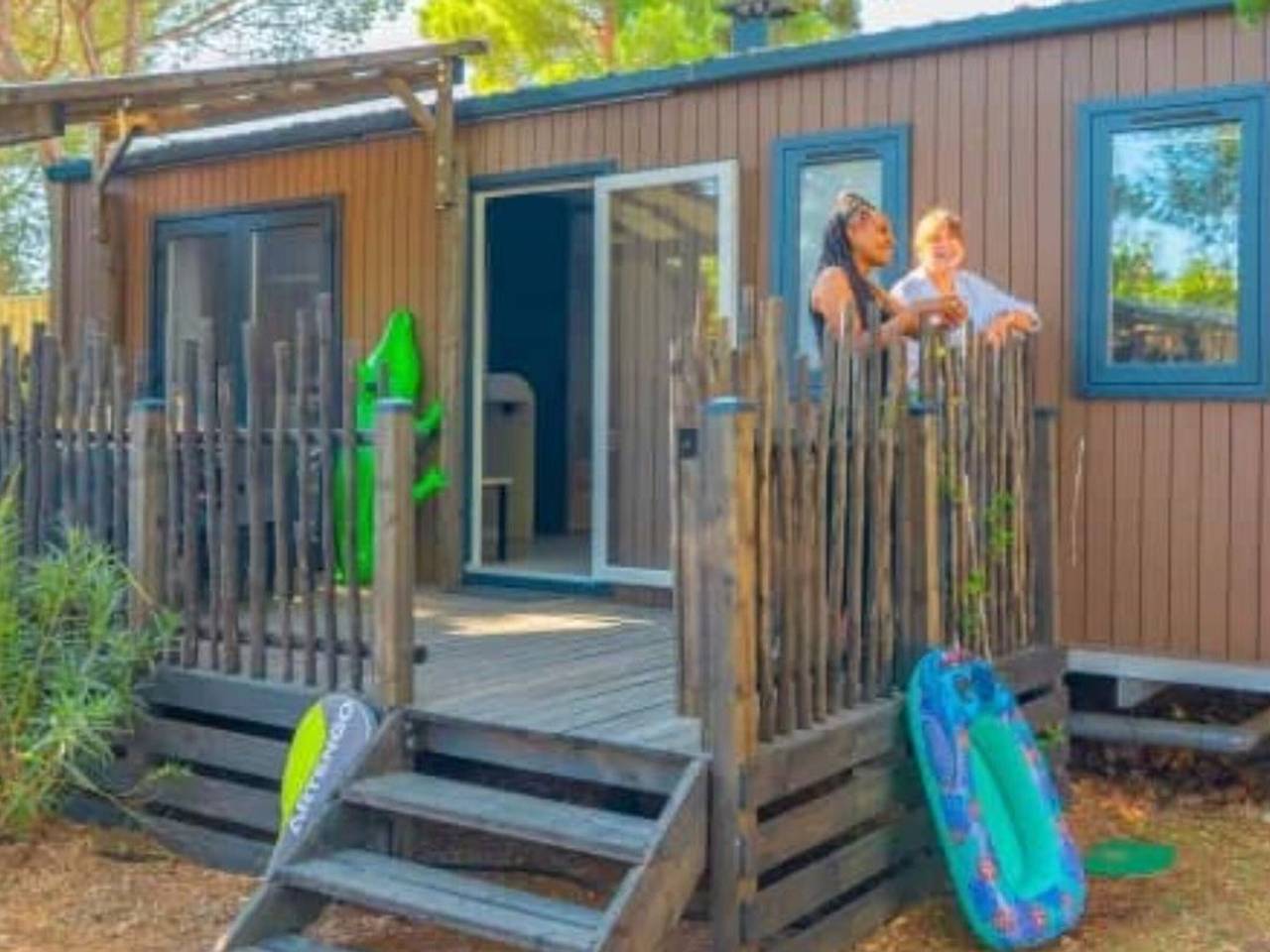 Bungalow cómodo con aire acondicionado - 8 pers. in Vic-la-Gardiole, Costa mediterránea (Francia)