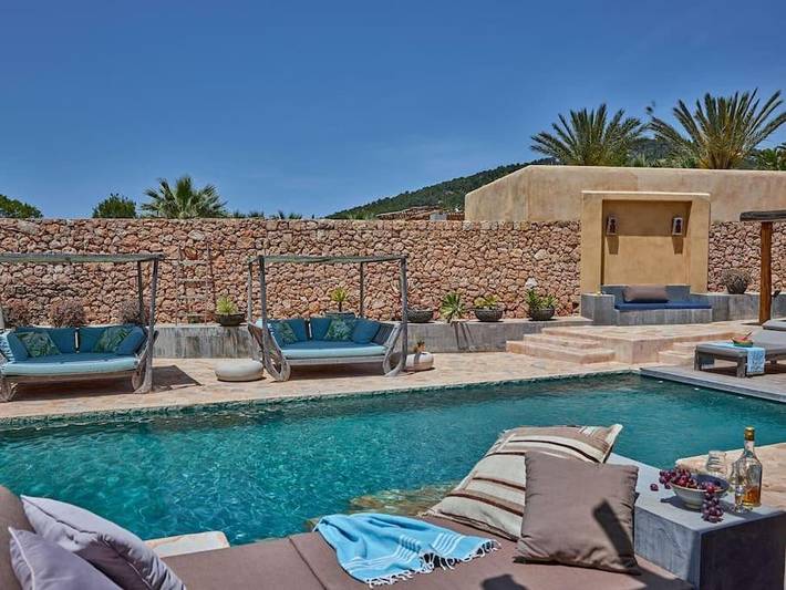Ferienhaus für 7 Personen, mit Whirlpool und Terrasse sowie Garten und Pool in Cala Carbó - 3