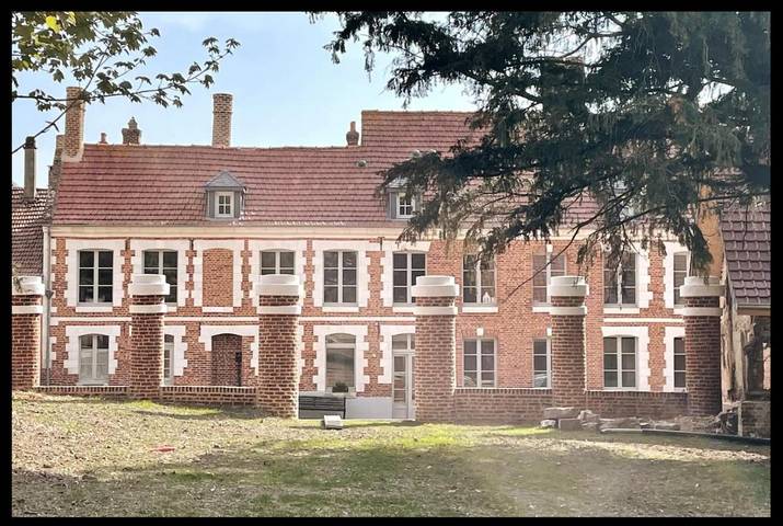 Location de vacances pour 15 personnes, avec Terrasse ainsi que Jardin et Vue à Abbeville