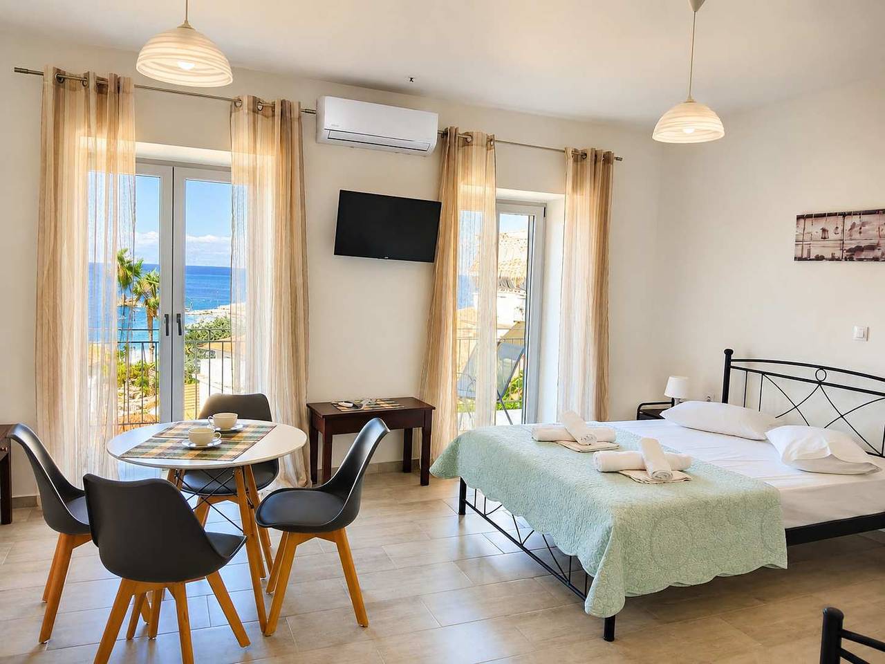 Geheel vakantieappartement, Angira 5 Seaview Escape - Koroni Bright Getaway in Koroni, Messenia