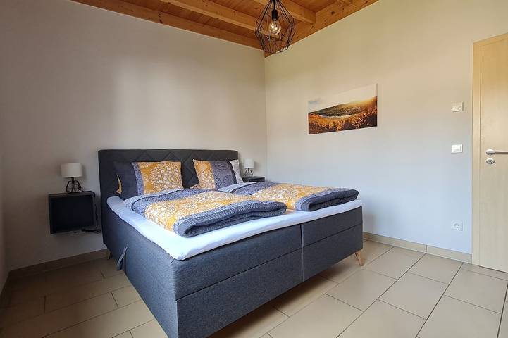 Ferienwohnung für 6 Personen, mit Terrasse in Pünderich - 3