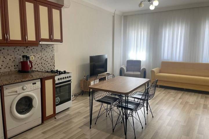 Ganze Wohnung, Çeşme'de Marinaya ve Alışveriş Merkezlerine Yakın 2 Oda 1 Salon Daire in Cesme, Türkische Ägäis