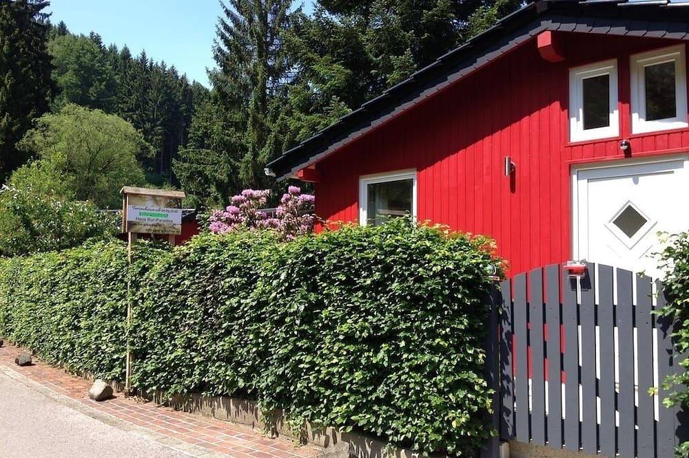 Our holiday home in the idyllic Rurtal at the national park, no through traffic in Simmerath, Naturpark Hohes Venn-Eifel
