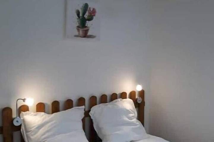 Gîte pour 2 personnes, avec jardin et terrasse à Brens - 2