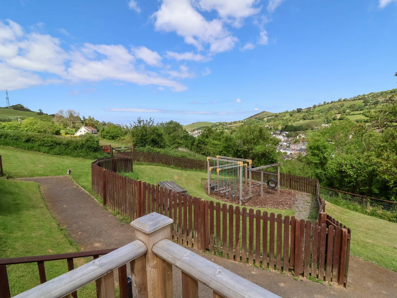 Chalet Log Cabin L12 in Combe Martin, Exmoor
