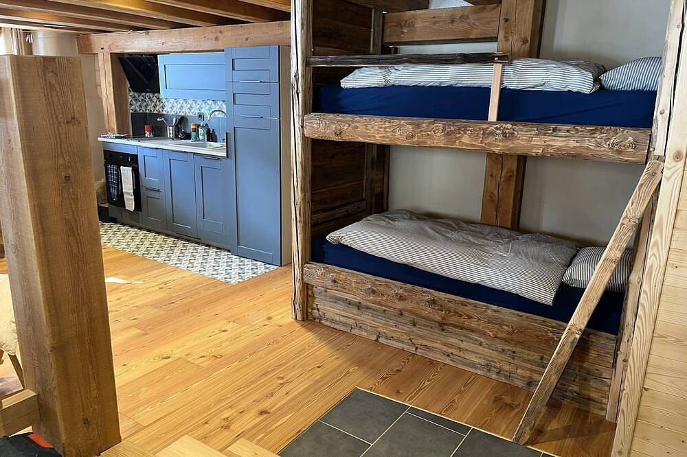 Entire apartment, Newly renovated apartment with sauna in St Véran. in Saint-Véran, Queyras
