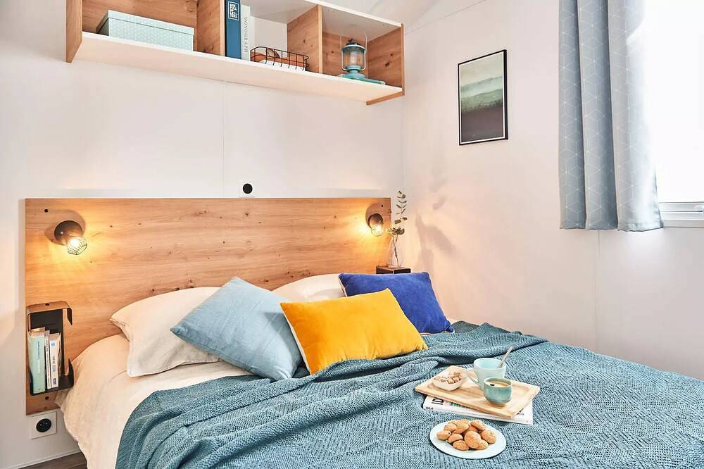 Camping Campéole Le Vivier **** - 4 Room Cottage 6 People Air Conditioned + Tv in Biscarrosse, Côte d’Argent