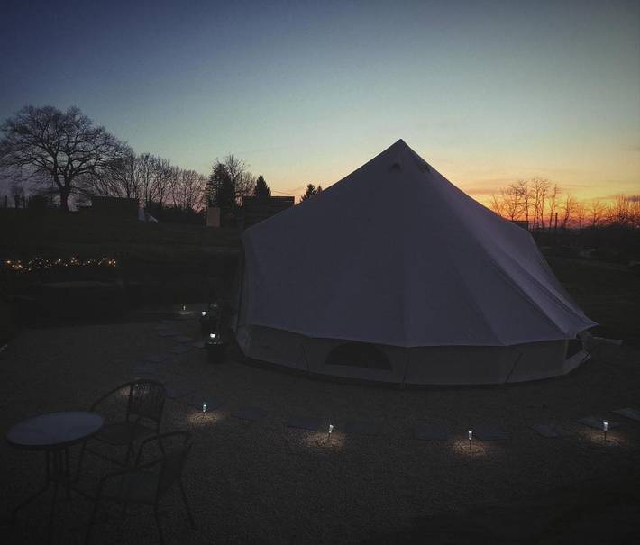 Tente pour 2 personnes, avec jacuzzi et jardin dans la Creuse - 2
