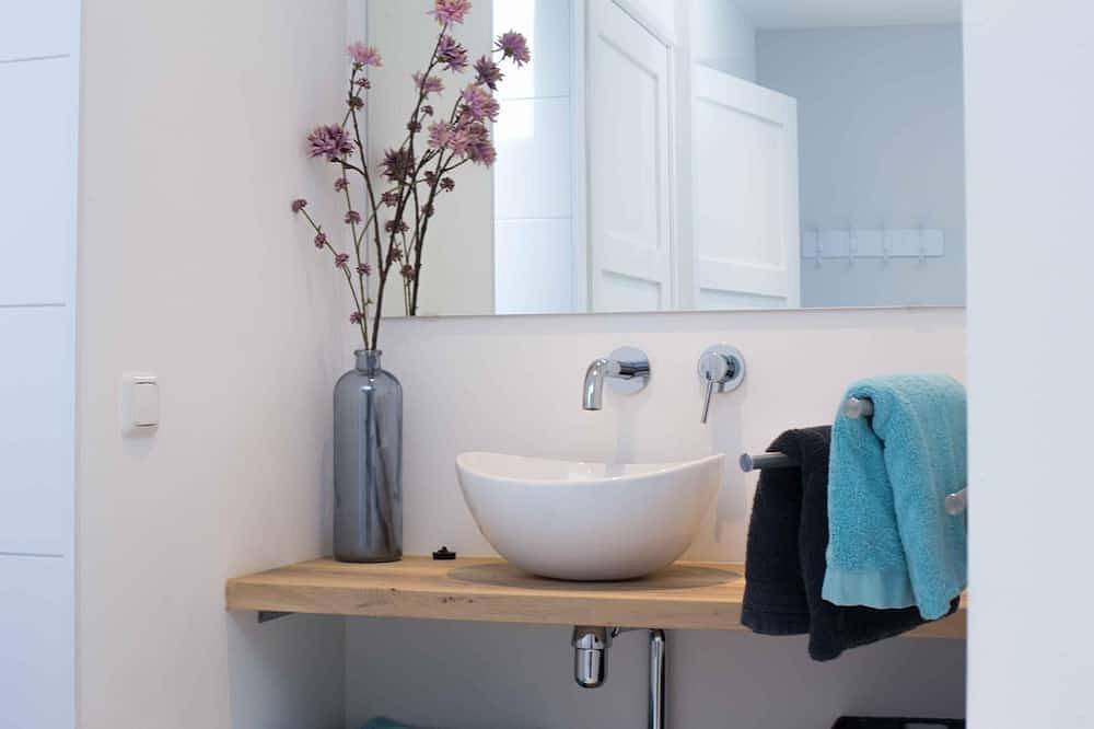 Ganze Wohnung, Vacation home Aan de Veste, located in the center of Enkhuizen in Enkhuizen, Ijsselmeer