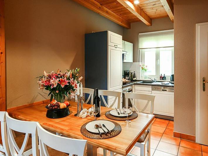 Ferienhaus für 6 Personen, mit Garten und Terrasse in Nienhagen - 3