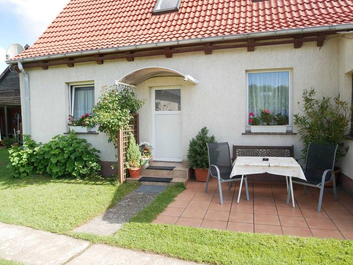 Ferienwohnung für 4 Personen, mit Terrasse und Garten in Krummin - 2