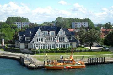 Ferienwohnung für 4 Personen, mit Terrasse in Hohe Düne (Warnemünde)