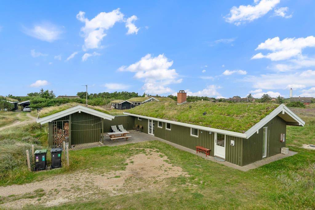 Dünen-Haus in Strandnähe, mit Sauna und Nebengebäude in Blavand, Varde