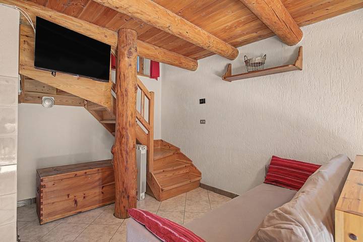 Chalet 'Lo Pailler De Nonno' con vistas a la montaña, jardín compartido y Wi-Fi in Maisonnasse (Valsavarenche), Valsavarenche