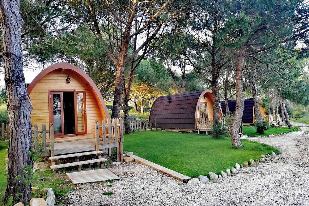 Glamping Sintra Pod 3. Enjoy the tranquillity of the forest. in Sintra, Costa de Lisboa