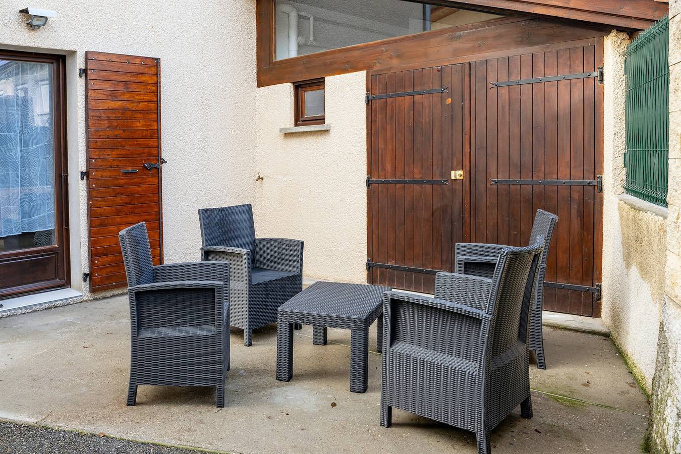 Apartment 'Chez Lulu' in Brézins, 7 guests, 2 bedrooms in Brézins, Isère