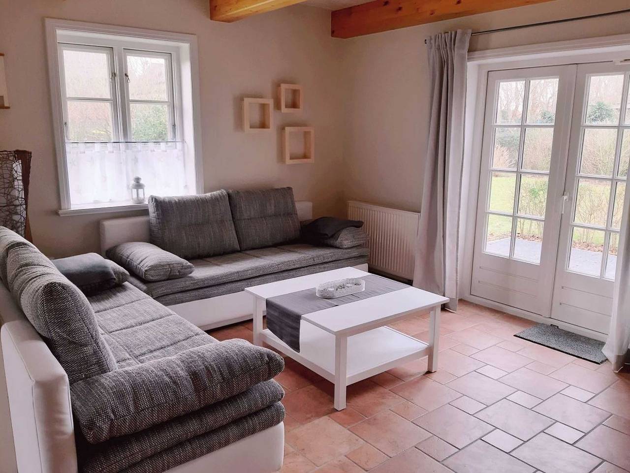 Ganze Ferienwohnung, Haus Wildfang, Triibergem 12 in Utersum, Föhr