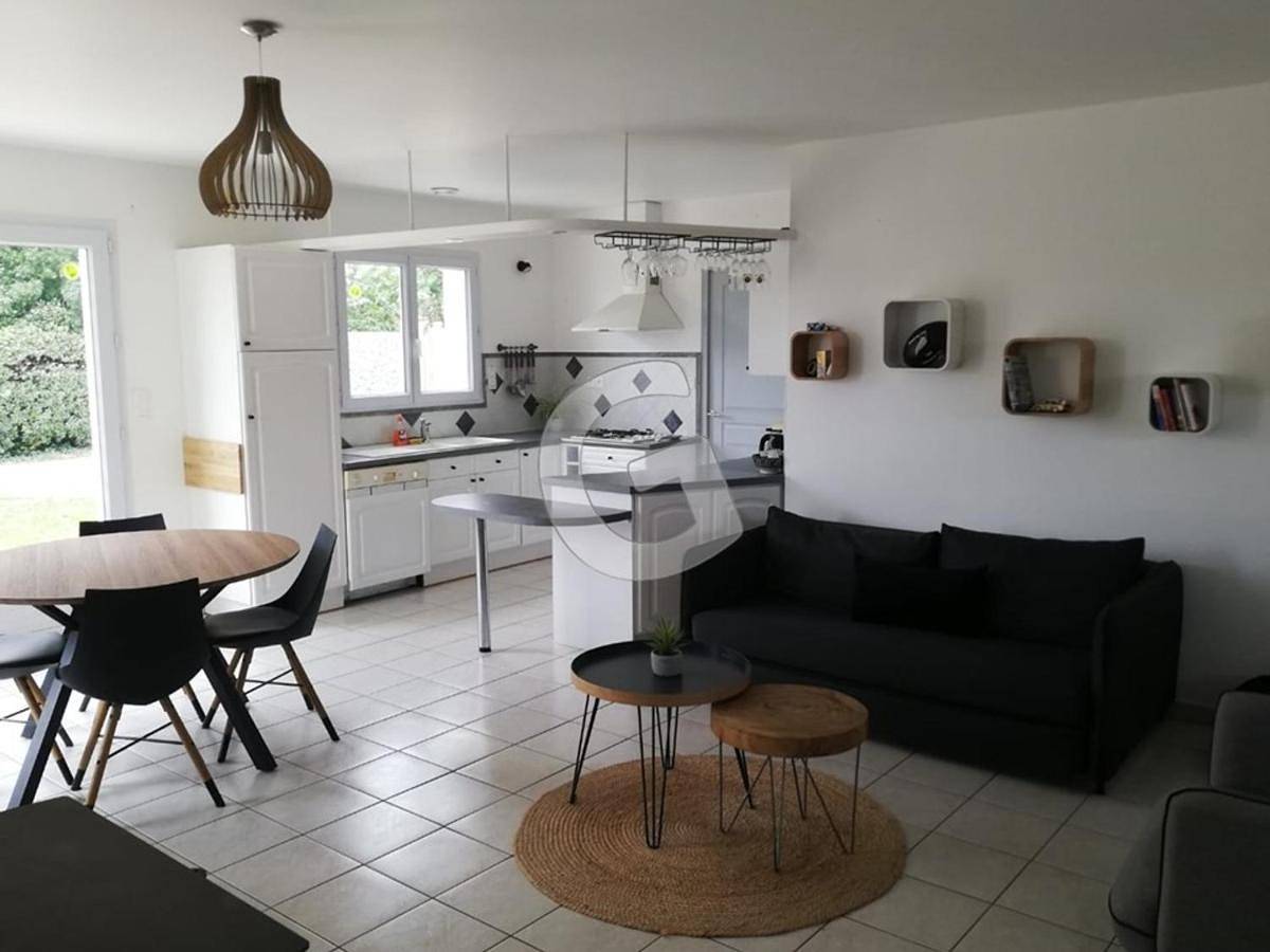 Holiday Home (4 Adults) in Saint-Hilaire-la-Forêt, Vendée