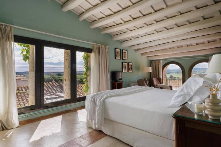 Casa rural para 2 personas, con Terraza y Jardín además de Piscina y Vistas en Peratallada - 2