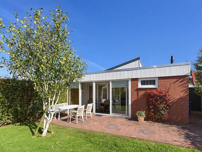 Ferienhaus für 4 Personen, mit Garten und Terrasse, kinderfreundlich in Bensersiel