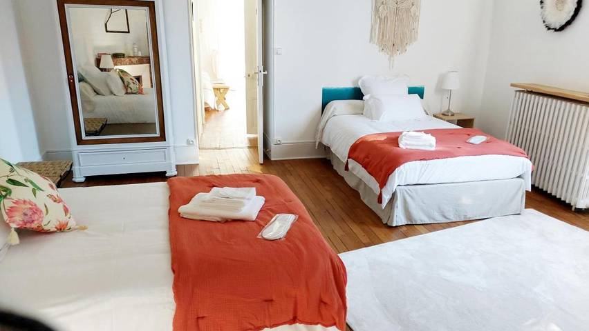 Chambre d’hôte pour 2 personnes, avec Terrasse ainsi que Jardin et Vue dans Parc national de forêts - 3