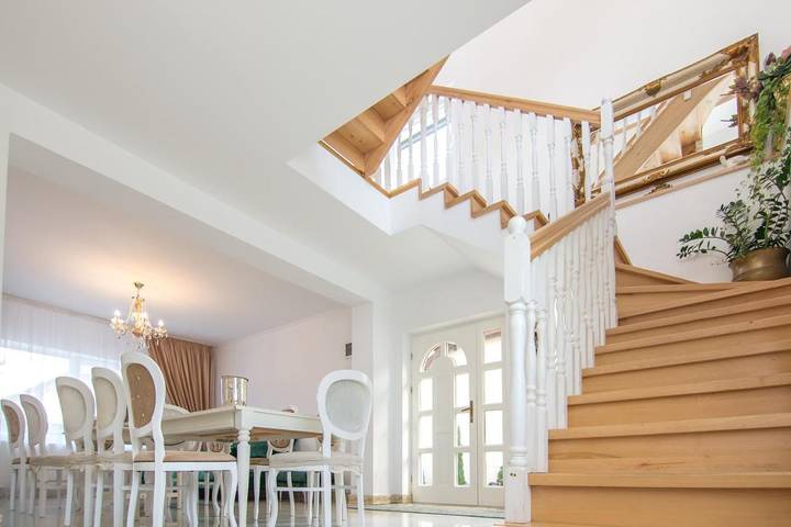 Location de vacances pour 12 personnes, avec jardin et vue, animaux acceptés dans Poiana Brasov - Brasov - 2